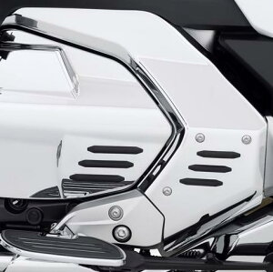 S[hECO GL1800 18- N[ t[Jo[ EyA SHOW CHROME
