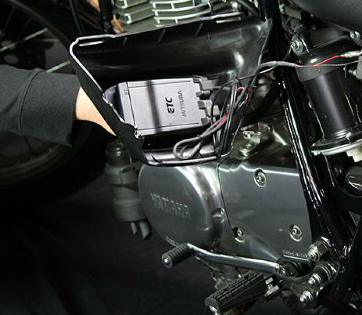 楽天市場】グッズ(GOODS) サイドカバー ETC ブラック ヤマハ SR400 FI 