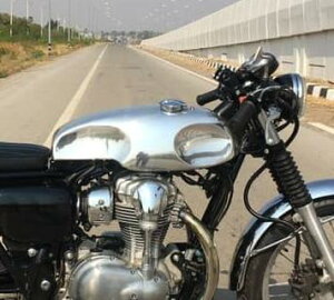 Kawasaki W800 W650 アルミ タンク "Mugello" オメガレーサー