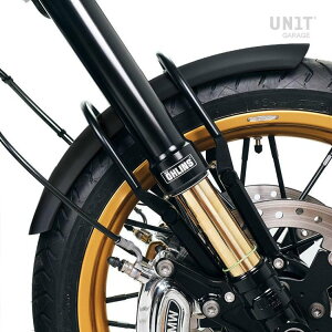 BMW R18 tgtF_[ A~ ubNjbgK[W