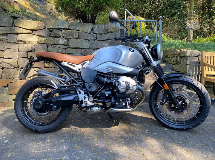 楽天市場】BMW RnineT サイドカバーバッグ ブラウン 左側 RAISCH 