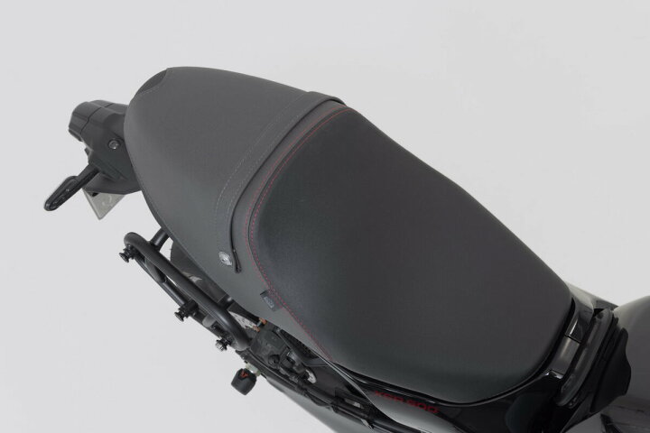楽天市場】ヤマハ XSR900 2022- サイドバッグ ステー付 レジェンドギア 
