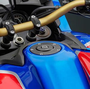 z_ AtJcC CRF 1000 L 18-19 K\^NLbv ]}