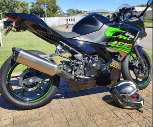 jW400 18-22 tGL][Xg }t[ Vandemon