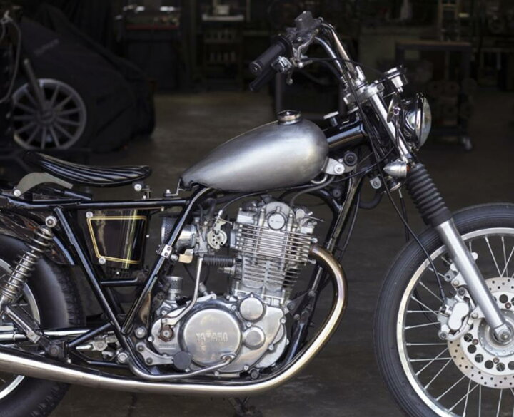 楽天市場】ヤマハ SR400/500 マスタングタンクキット ローマウント 