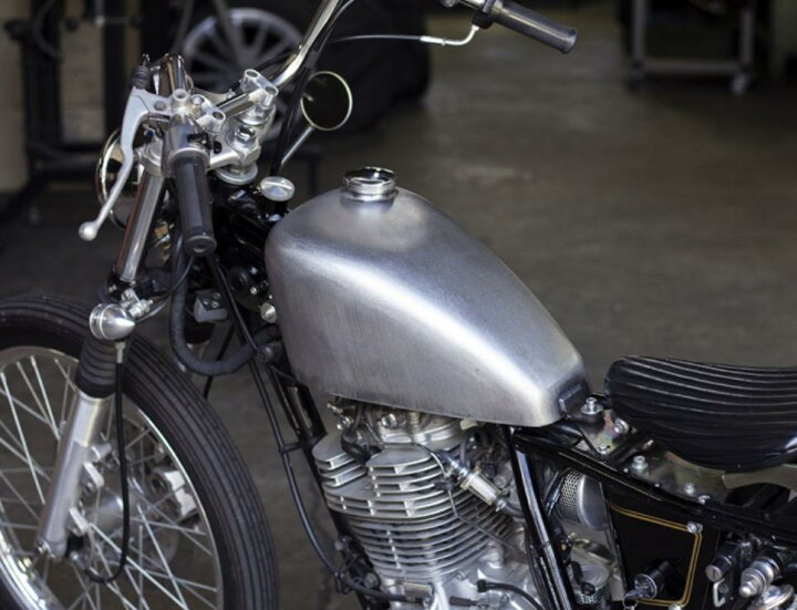 楽天市場】ヤマハ SR400/500 スポーツスタータンクキット ローマウント 