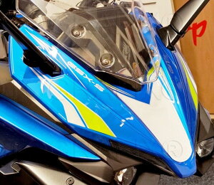 GSX-S1000GT �{�f�B�p�b�h FRONT BLU/GREEN ���g�O���t�B�b�N�X