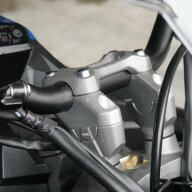 GSX-S1000/GT ハンドルバーライザー 30mmUP 22mmOffset シルバー VOIGT MOTO TECHNIK