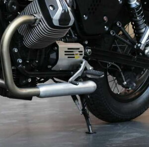 V9 Bobber �Z�����[�^�[�J�o�[ �u���b�V�� BAAK ���g�O�b�`