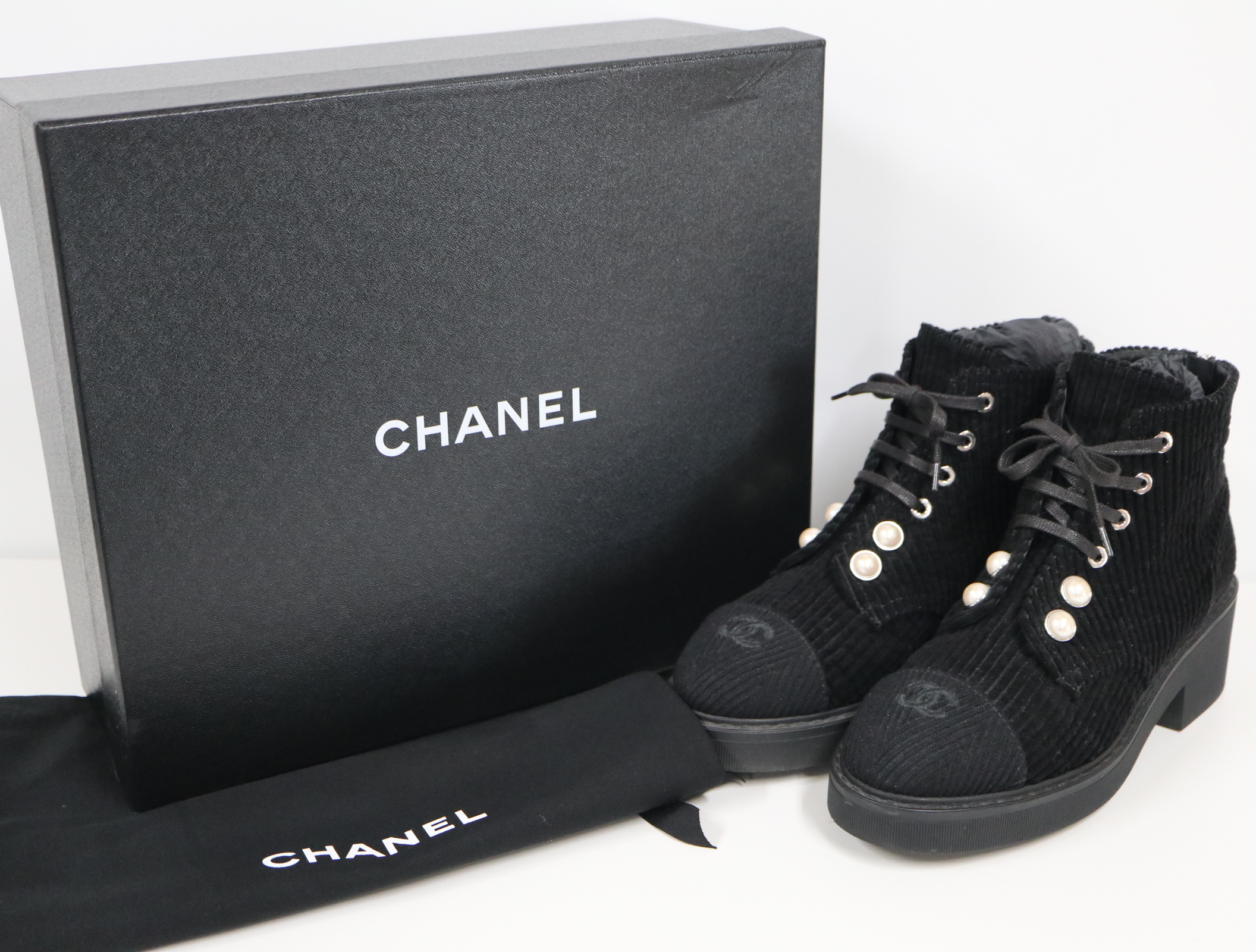 超可爱の 新品 シャネル CHANEL ツイード ブーツ 黒 38.5 パール