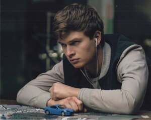 �x�C�r�[�h���C�o�[ �A���Z���G���S�[�g Ansel Elgort �f�� �ʐ^ �A���i 8x10�C���`�T�C�Y ��20.3x25.4cm
