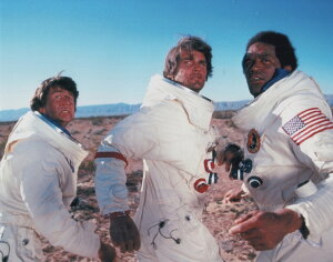 JvR1 WF[Yu[ f ʐ^ Ai 8x10C`TCY 20.3x25.4cm.