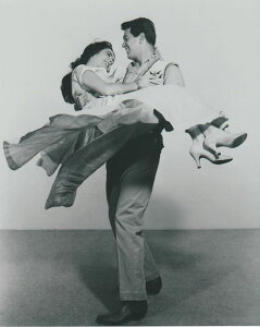 �W���C�A���c ���b�N�n�h�\�� �G���U�x�X�e�C���[ Giant Rock Hudson Elizabeth Taylor �f�� �ʐ^ �A���i 8x10�C���`�T�C�Y ��20.3x25.4cm.