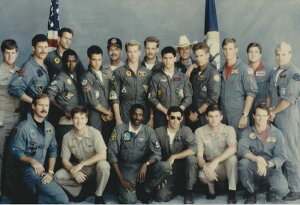 (�ق�A4�T�C�Y) �g�b�v�K�� �g���N���[�Y Top Gun Tom Cruise �f�� �ʐ^ �A���i 8x12�C���`�T�C�Y ��20.3x30.5cm