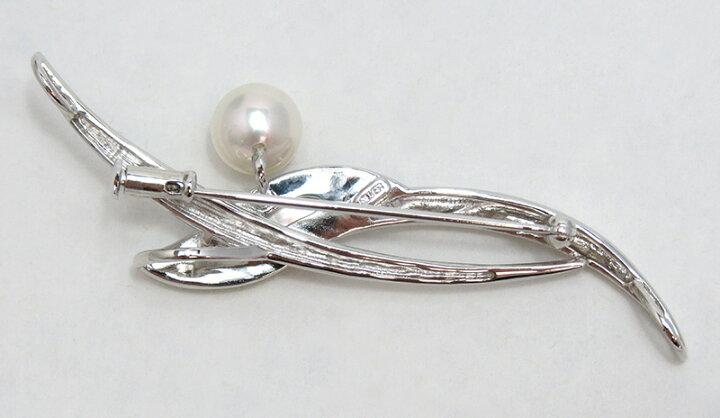 楽天市場】【全品ギフト包装】アコヤ真珠×白蝶貝ブローチ 約8.0mm SV  