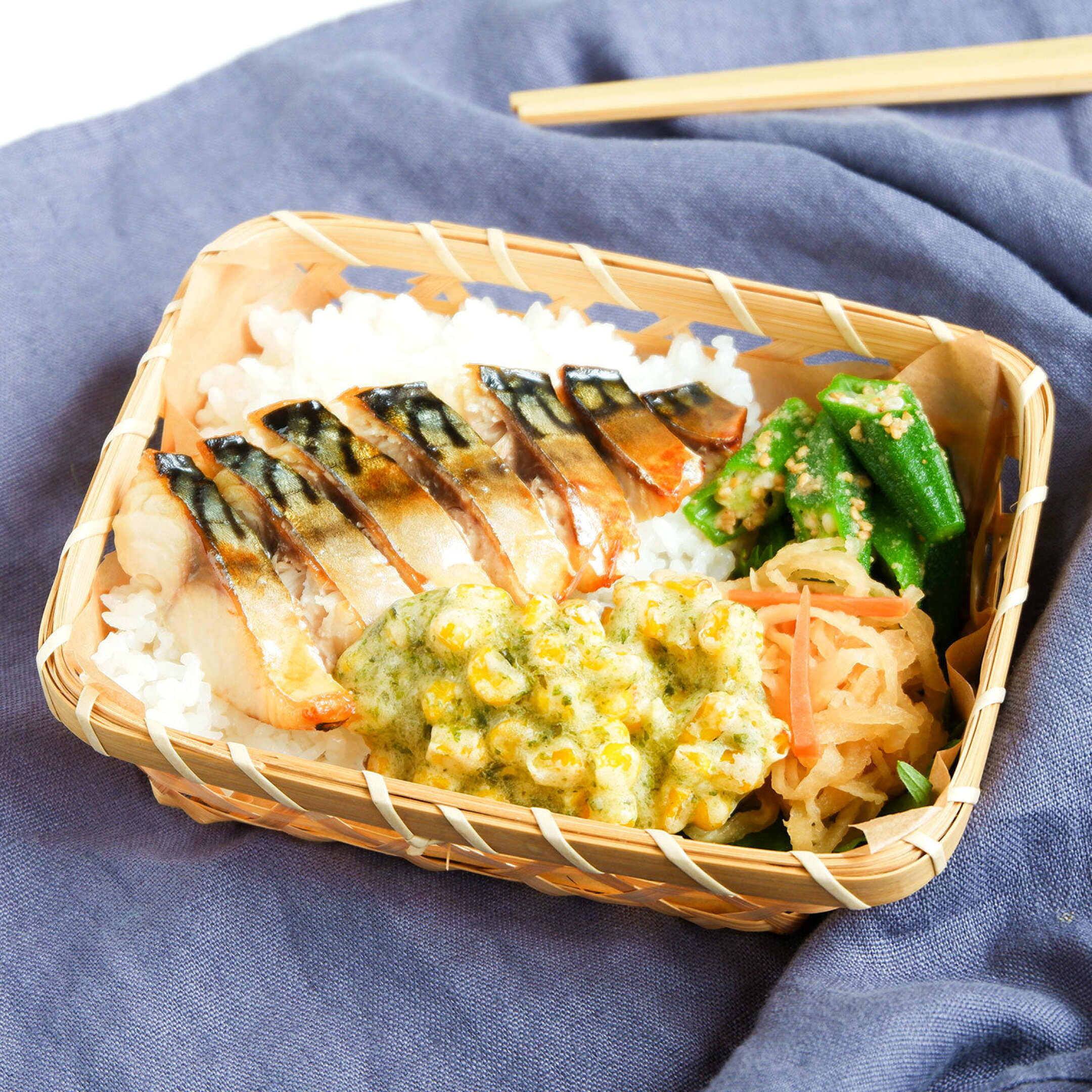 焼きサバ弁当の料理写真