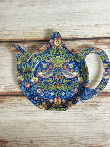 ypAzLesser & Pavey@~@eB[obOgC@Strawberry ThiefiD_jbEBAEXbIihERNViThe Leonardo CollectionjbANZT[g