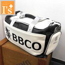 【2025 通年定番 新作 春夏秋冬】BBCO（ビビコ）モノトーン×立体ロゴエンブレム デザイン 肩掛け紐付き ボストンバック・ショルダーバック ホワイト×ブラック 【縦22×横47×高さ25】 アンジェロ・ビビコ服 ブランド ゴルフ 服 小物トップス