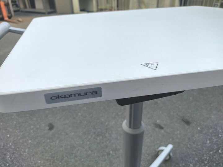 楽天市場】【中古】 オカムラ 昇降式プロジェクターテーブル 