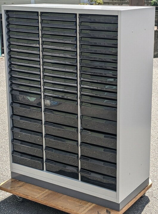 楽天市場】【中古】 内田洋行 トレーキャビネット A4・3列18段 
