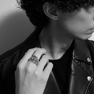 yGYRNVzycXzyM's CollectionzCLAW RING