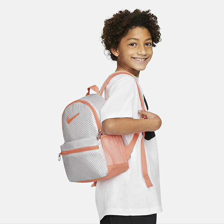 楽天市場 ナイキ リュック 11l キッズ ジュニア ミニ Nike バックパック キッズ ジュニア 男の子 女の子 リュックサック デイバック バッグ カバン 鞄 おしゃれ 春夏秋冬 子供用 遠足 お泊り ピンク ライムグリーン ブラジリア Jdi 幼稚園 保育園 小学生 小学校 Manhattan