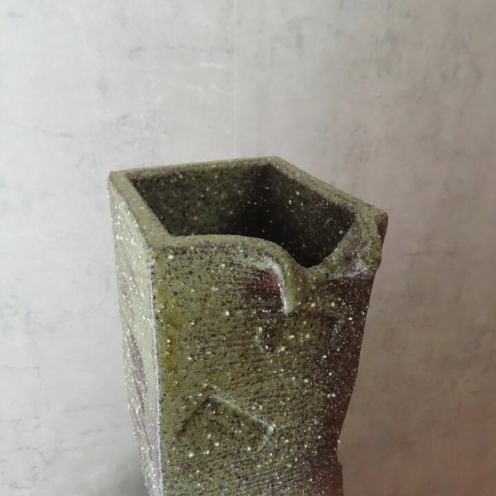 楽天市場】【信楽焼】古陶ちぎり花入れ（角） フラワーベース 花瓶 