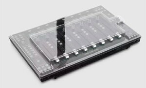 DECKSAVERifbLZ[o[j ev[[EDJ~LT[pP[X DS-PC-SSLUF8