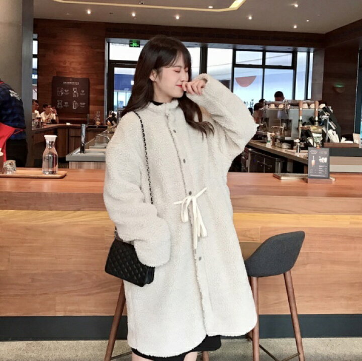 楽天市場 韓国ファッション 大人気 ロング 子羊の毛 コート もこもこ 韓国 ロングコート 白 暖か あったか 冬 アウター Muhly