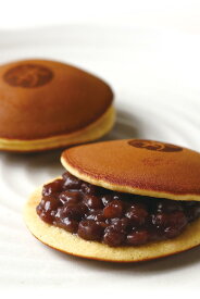 本銅鑼 5個入［サービス箱］_10603【常温便】| お歳暮 お年賀 帰省暮 敬老会 長生会 贈り物 プレゼント 帰省 どら焼き 銅鑼焼き 小豆 あずき 和菓子 焼き菓子 ギフト 贈答 御供 粗供養 陣中見舞 土産 差入れ 詰合せ 個包装 泉州 人気 記念品 1000円以下