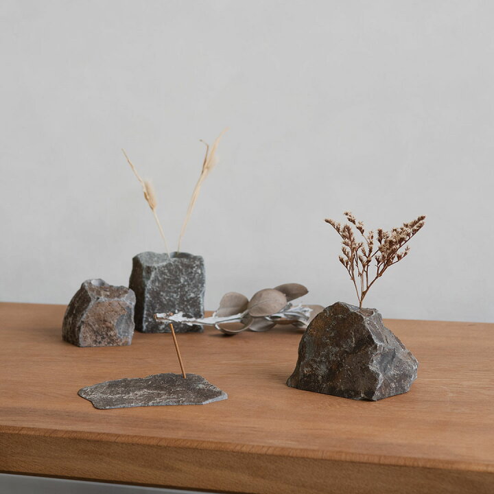 楽天市場】【写真で選べる1点モノ】INASE｜根府川石 stone vase 石の