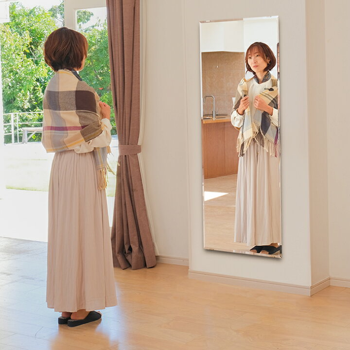 オシャレな貼れる姿見鏡、全身が映る （全身鏡を800円でできる！貼る 