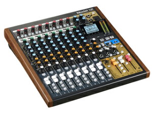 TASCAM ^XJ Model 12 12gbNR[fBO~LT[