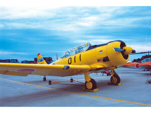 PLATZ vbc vbc 1/144 q󎩉q T-6 eLTi2@Zbgj PF-20