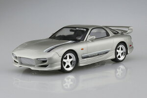 AOSHIMA AIV} UE`[hJ[ No.77 1/24 VeilSide Robgf FD3S RX-7 '91 (}c_)
