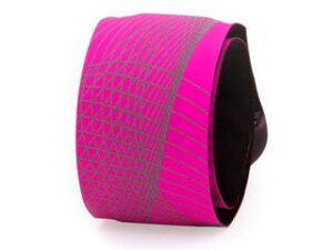 ツインズ twins USB充電式ランニング用ライト ランメーカーチャージ 【ネオンピンク】bn0001-d-02