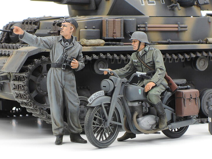 楽天市場】TAMIYA タミヤ 1/35 ドイツIV号戦車G型初期生産車・伝令 