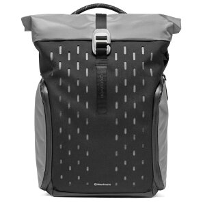 Manfrotto �}���t���b�g MB UC-BP-30L UNCOVER �o�b�N�p�b�N 30L �u���b�N