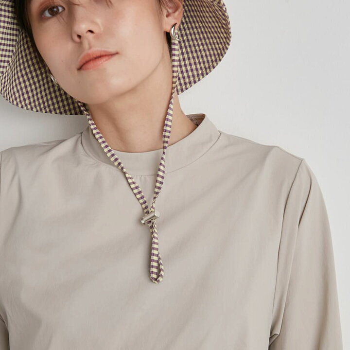 楽天市場】emmi yoga エミ ヨガ ハイネックラッシュガード 14wgg231218  