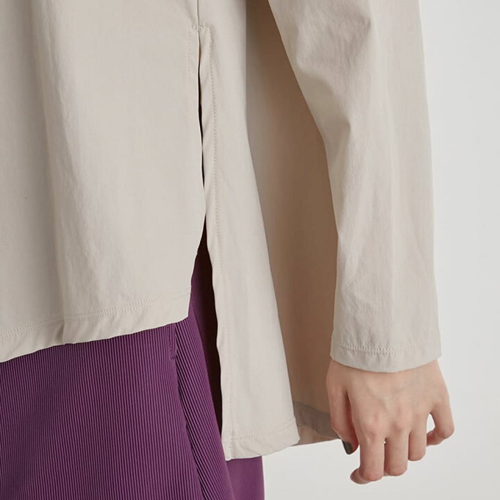 楽天市場】emmi yoga エミ ヨガ ハイネックラッシュガード 14wgg231218  