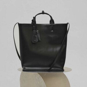(�\��)TODAYFUL �g�D�f�C�t�� Useful Leather Bag L ���[�X�t�����U�[�o�b�OL 12621041 (12����{�ȍ~����) BAG �����v�����C�N���f�B�[�X �V�����_�[�X�g���b�v �f�C���[ 2026�~