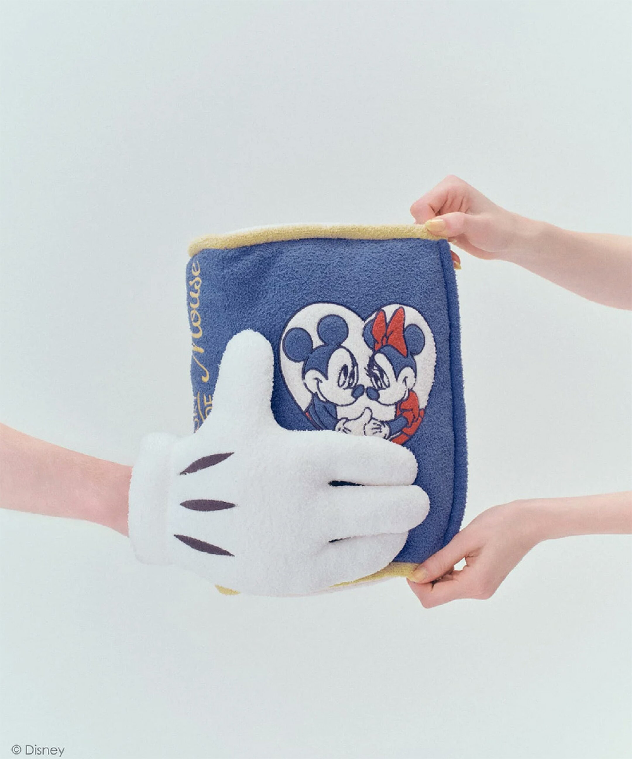 SLEEP Mickey ハンドモチーフクッション