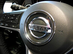 jbT X-TRAIL GNXgC H29.6` p XeAOO ubNJ[{