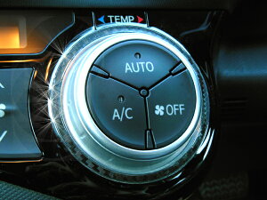 TOYOTA g^ AQUA ANA H26.12`H29.5p GAR_CO ubNJ[{