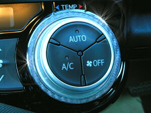 TOYOTA g^ AQUA ANA H26.12`H29.5p GAR_CO Vo[J[{