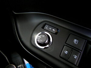 TOYOTA g^ VOXY HNV[ H29.7` p ~[XCb`O N[