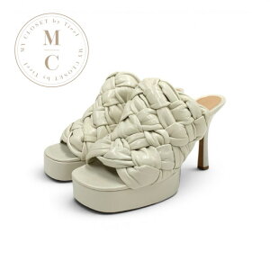 �{�b�e�K���F�l�^ BOTTEGAVENETA �T���_�� �C �V���[�Y ���U�[ �A�C�{���[ �C���g���`���[�g �~���[��