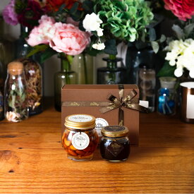 【生はちみつギフト】ナッツの蜂蜜漬けL（200g） + ハニーショコラM（90g） / ブラウンギフトボックス(S) + MYHONEYロゴ入りリボン + 手提げ袋　【あす楽対応可能】 母の日