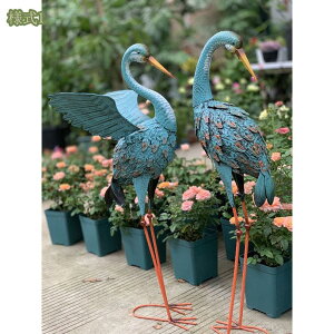 鳥の置物 屋外 リアル ガーデンオーナメント 装飾 動物オブジェ インテリア 玄関先 庭 雑貨 ガーデン雑貨 オブジェ 防水 耐久 ガーデニング置物 庭の置物 かわいい 出窓 階段 プレゼント ギ