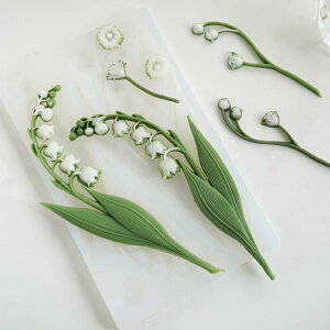 【シリコンモールド A0011】すずらん 鈴蘭 半立体 植物 花 フラワー 自然 フラワーアート スズラン シリコンモールド レジン型 アクセサリー デコパーツ 貼り付け 飾り物 装飾 UVレジン LEDレジ